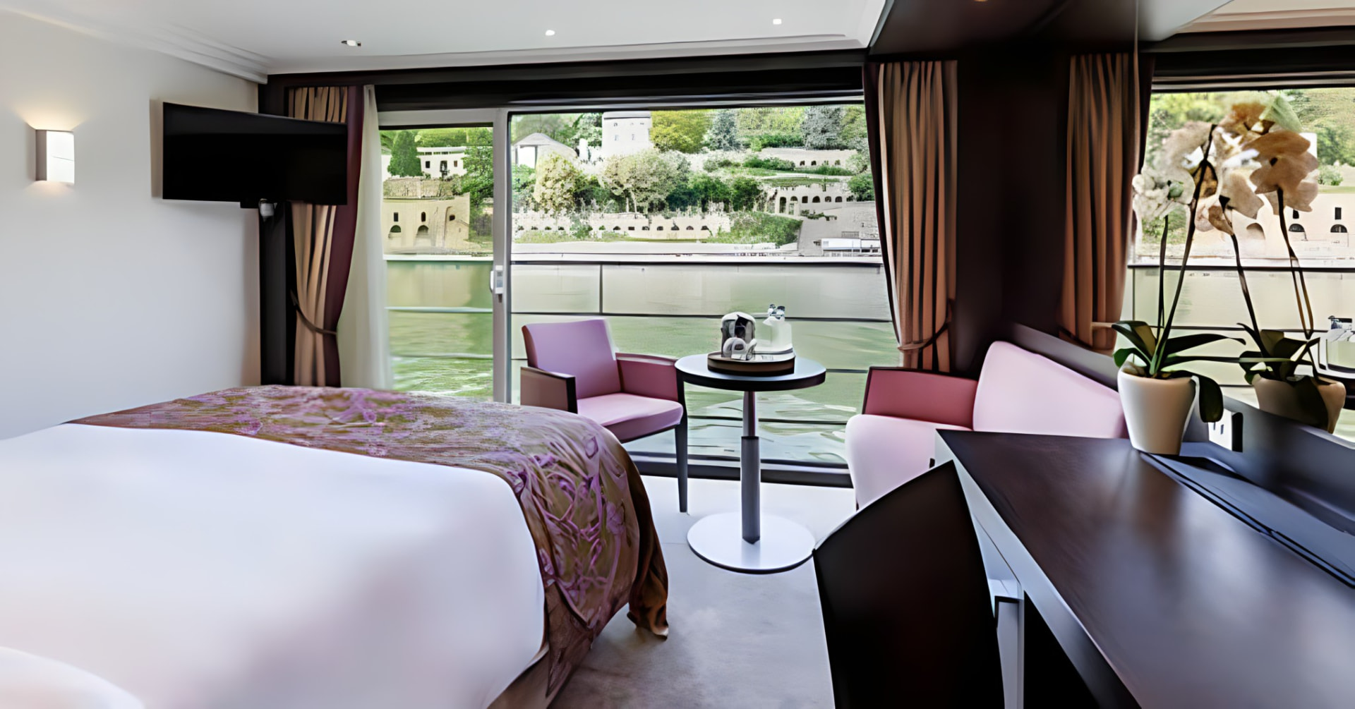 Panorama Suite aboard Avalon Poetry II